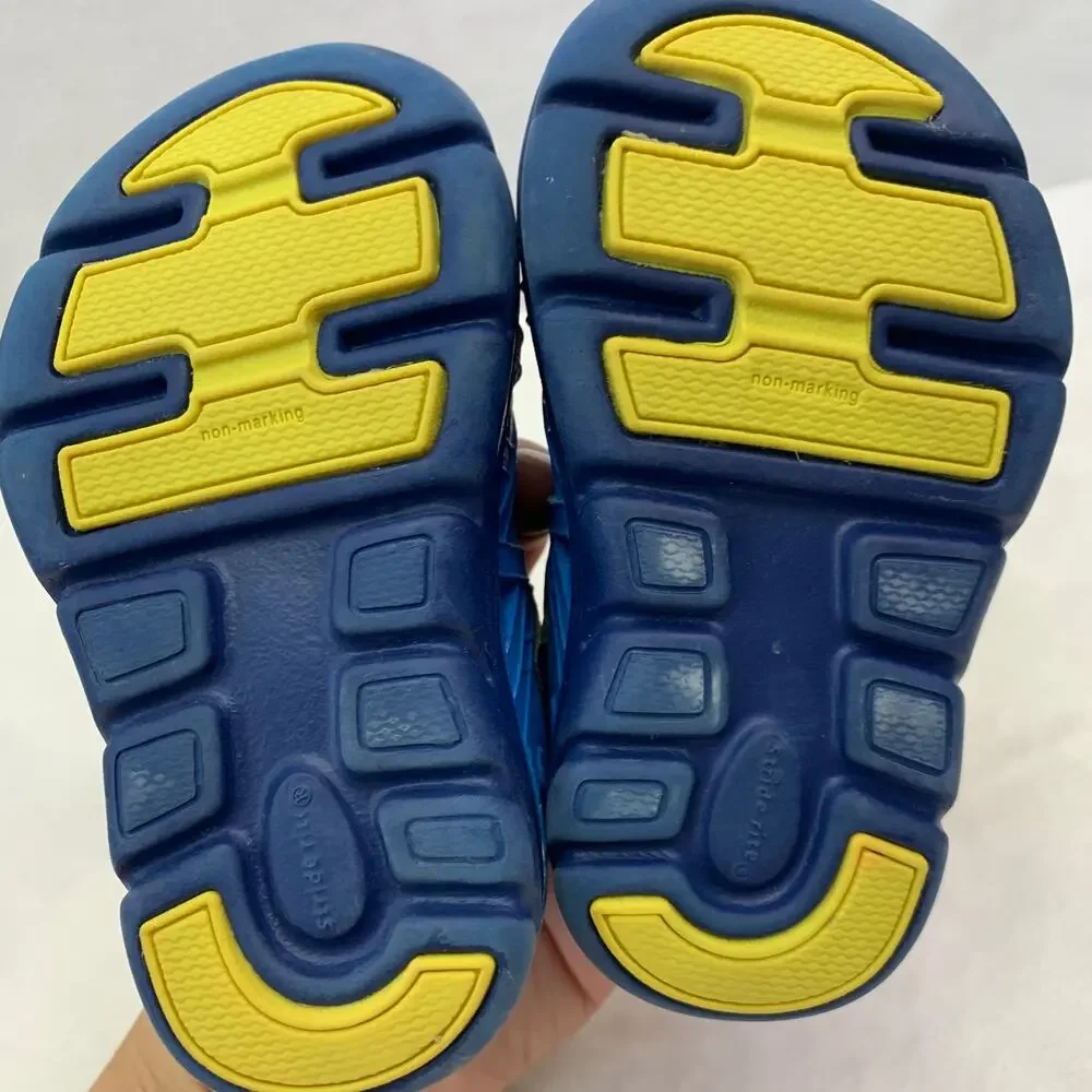 Stride Rite M2P Phibian Boys Sz 5 Water Shoes Blue Navy Slip On Straps Beach